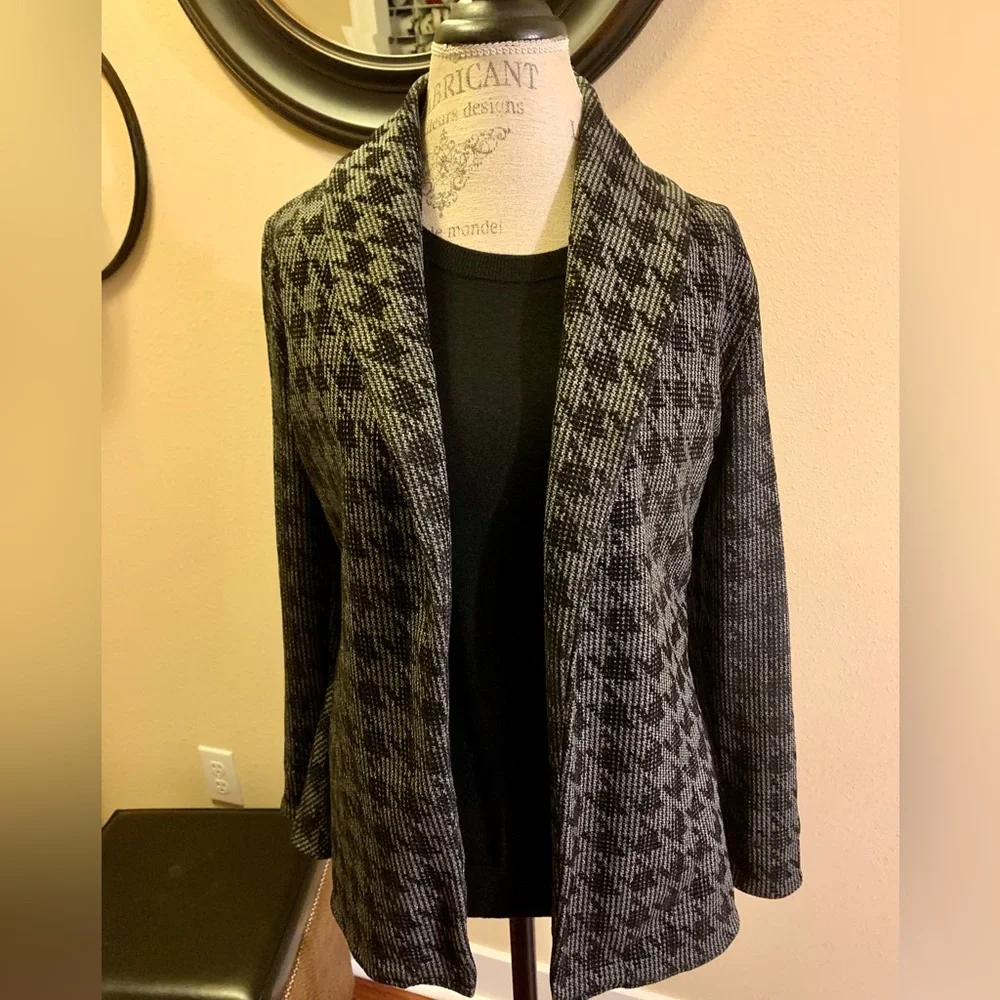 LN DARLING COLDWATER CREEK PEPLIN LONG SLEEVE JACKET. SAYS SZ XS BUT IS A SM. - Picture 7 of 8